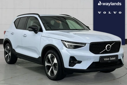 VOLVO XC40 Listing Image