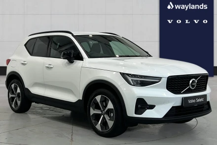 VOLVO XC40 Listing Image
