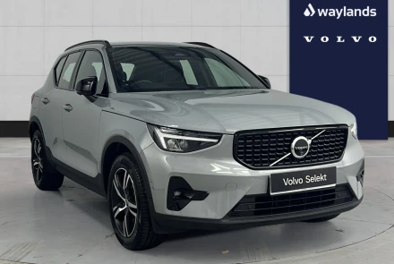 VOLVO XC40 Listing Image
