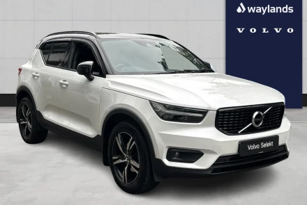 VOLVO XC40 Listing Image