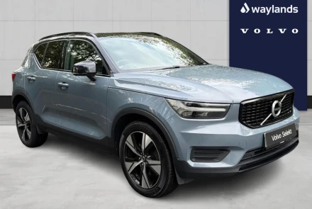 VOLVO XC40 Listing Image
