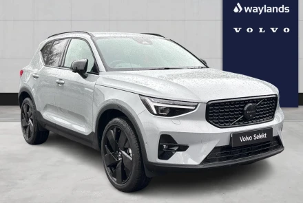 2026 Volvo XC40