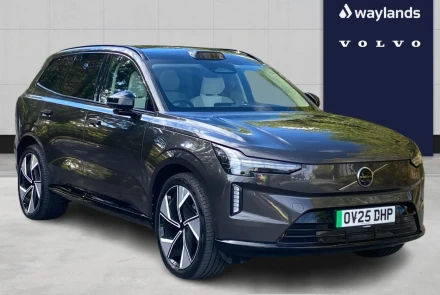 VOLVO EX90 Listing Image