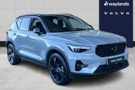 VOLVO XC40 Listing Image