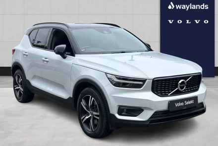 VOLVO XC40 Listing Image
