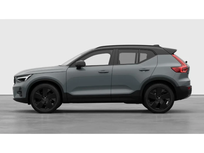 XC40 B4 Plus Pro Black Edition