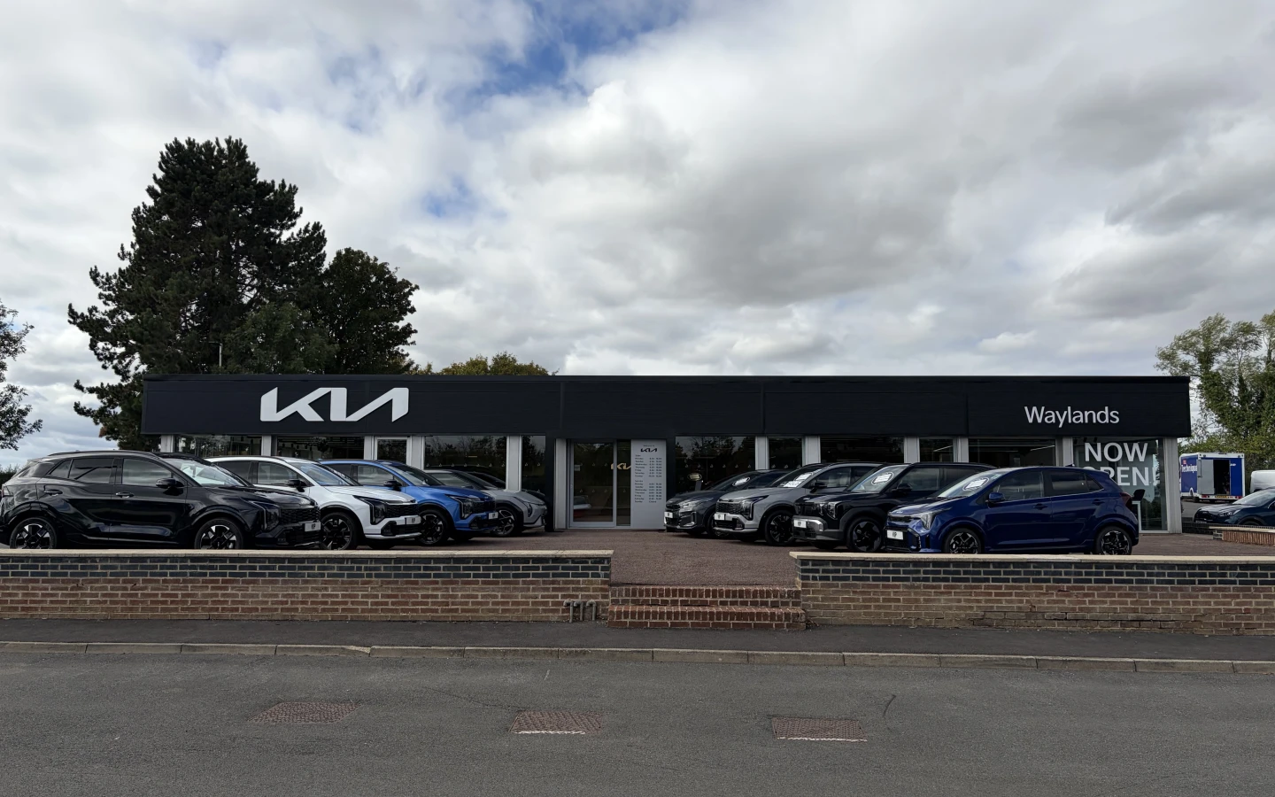 Kia Oxford