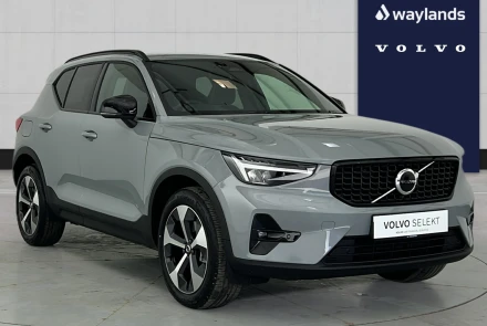 VOLVO XC40 Listing Image
