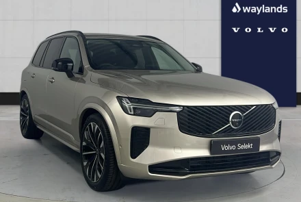 VOLVO XC90 Listing Image