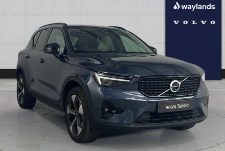 VOLVO XC40 Listing Image