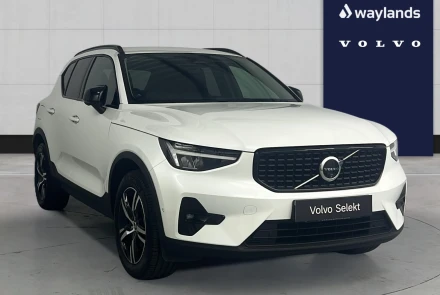 VOLVO XC40 Listing Image