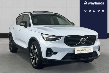 VOLVO XC40 Listing Image