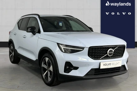 VOLVO XC40 Listing Image