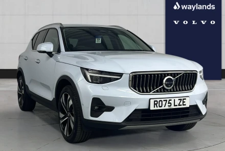 VOLVO XC40 Listing Image