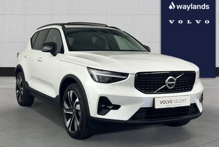 VOLVO XC40 Listing Image