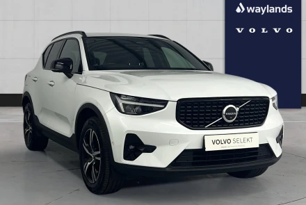 VOLVO XC40 Listing Image