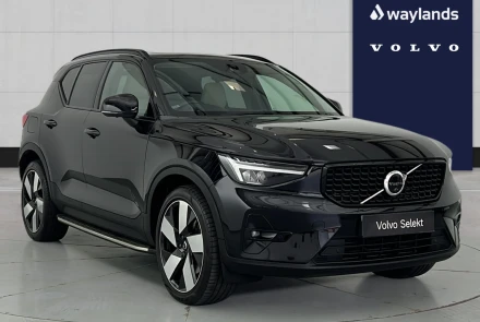 VOLVO XC40 Listing Image
