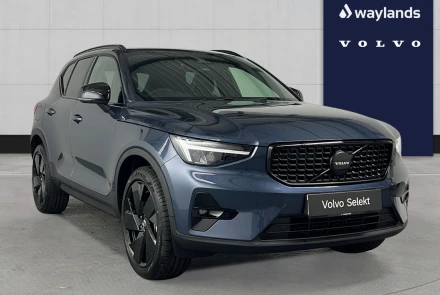 VOLVO XC40 Listing Image