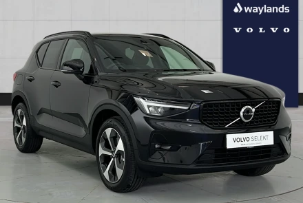 VOLVO XC40 Listing Image