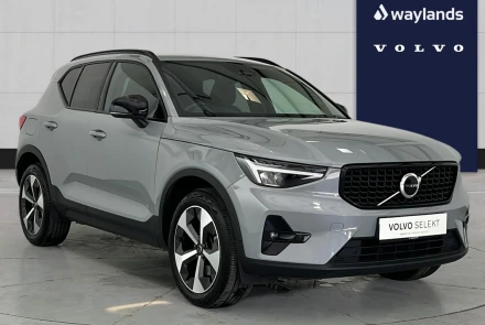 VOLVO XC40 Listing Image