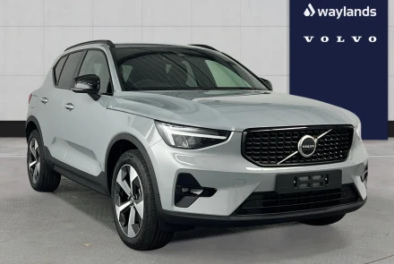 VOLVO XC40 Listing Image