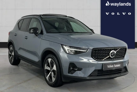 VOLVO XC40 Listing Image