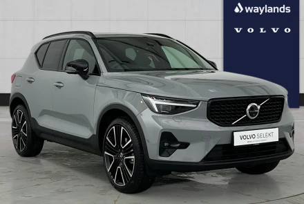 VOLVO XC40 Listing Image