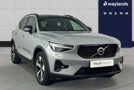 VOLVO XC40 Listing Image