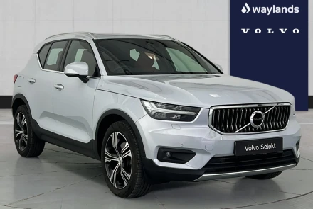 VOLVO XC40 Listing Image