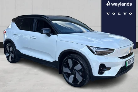 VOLVO EX40 Listing Image
