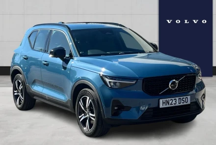 VOLVO XC40 Listing Image