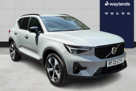 VOLVO XC40 Listing Image