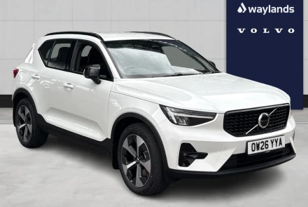VOLVO XC40 Listing Image