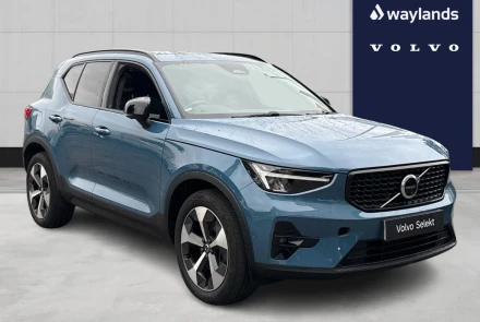 VOLVO XC40 Listing Image