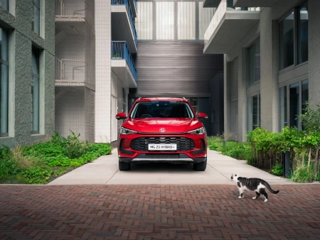 MG ZS Hybrid+ SE